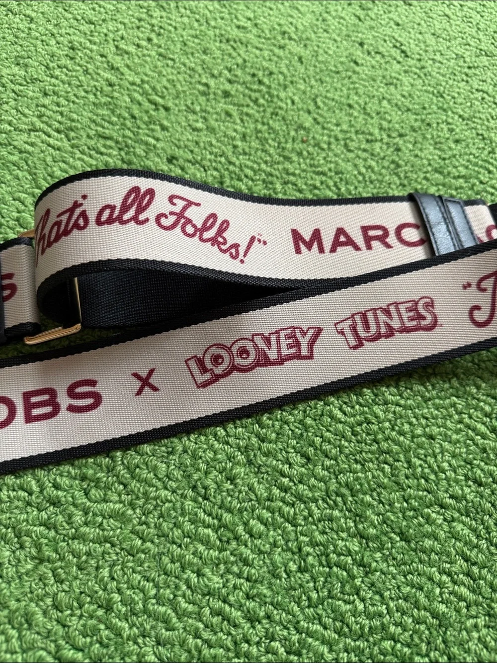 EUC Marc Jacobs x looney tunes. Cream and Black Strap with Red Looney Tunes Logo - Picture 12 of 12